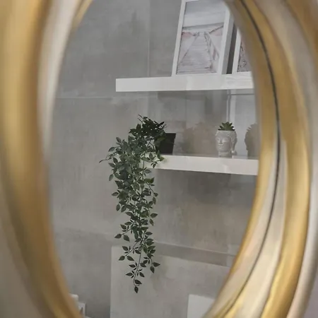 דירה Luxurious With Balcony & Parking Gwiazdzista By Renters ורוצלב
